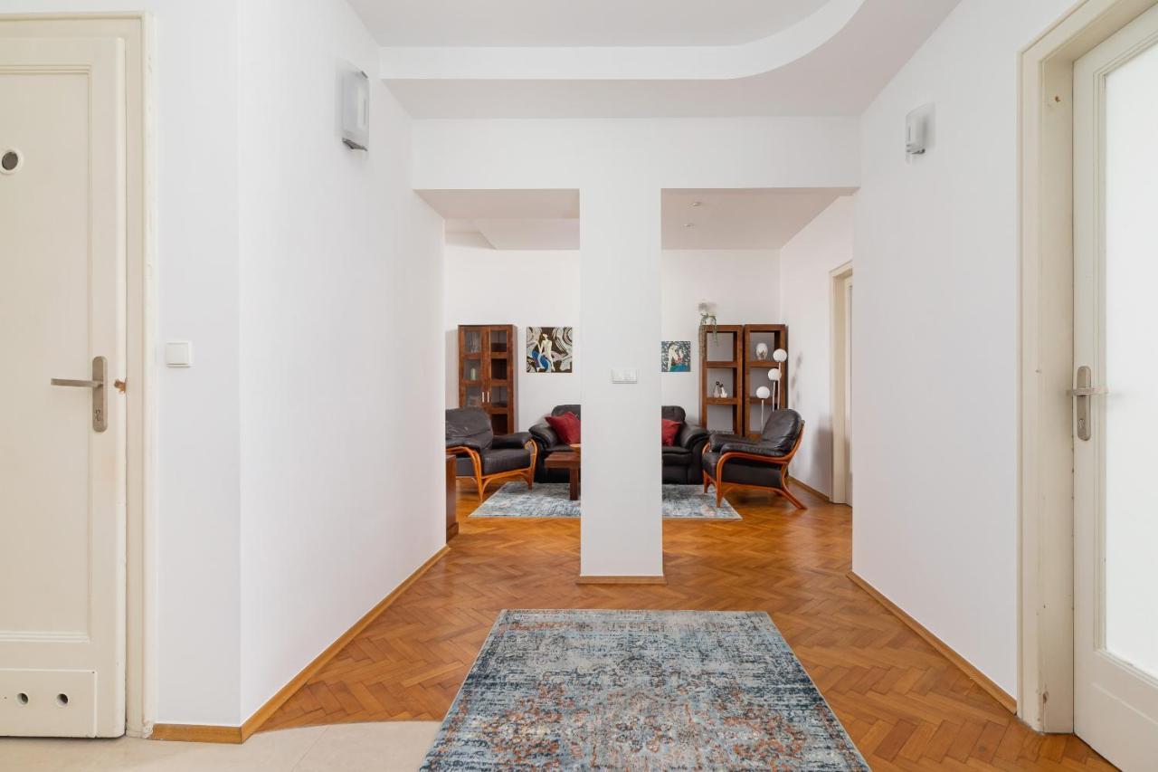 Slowacki Avenue Family Apartments Cracow By Noclegi Renters كراكوفيا المظهر الخارجي الصورة