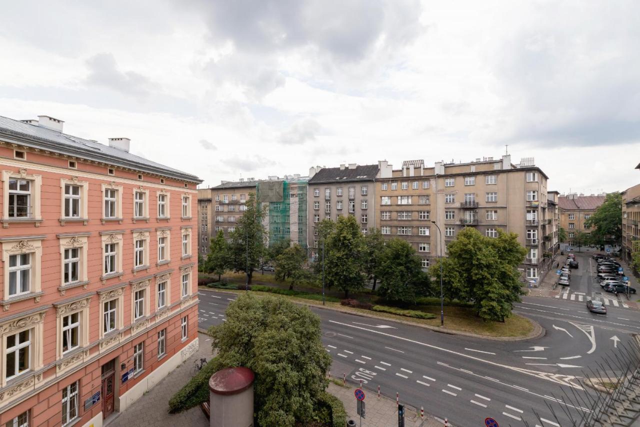 Slowacki Avenue Family Apartments Cracow By Noclegi Renters كراكوفيا المظهر الخارجي الصورة